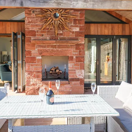 Allendale House Holiday home *